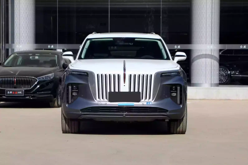Hongqi E-HS9