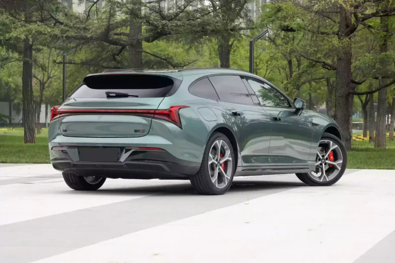 Neta S Shooting Brake